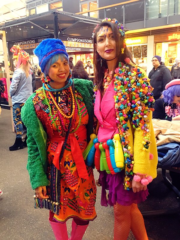 momtaz and love louie lou _spitalfields_colourwalk